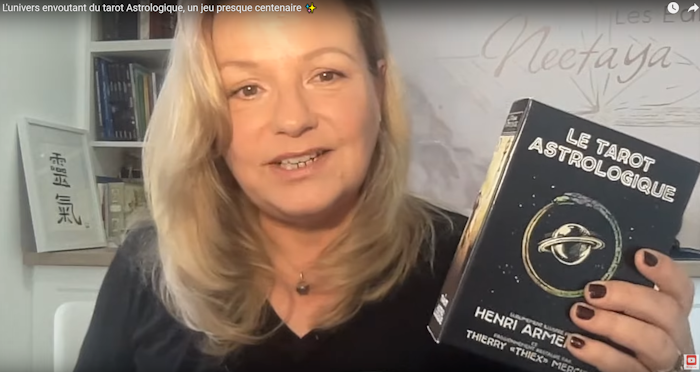 L'univers envoûtant du tarot astrologique, un jeu presque centenaire - Review par Valérie Mariotte